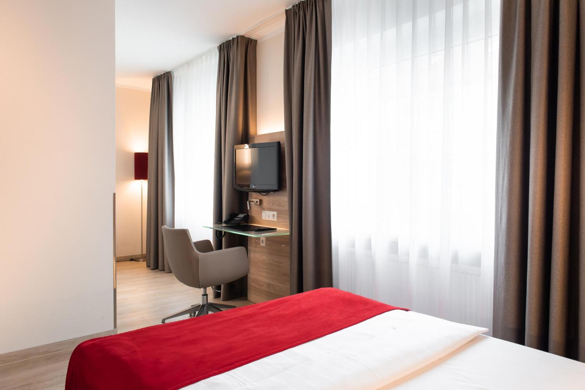 Hotel Koenigshof Am Funkturm Business Hanower Zewnętrze zdjęcie